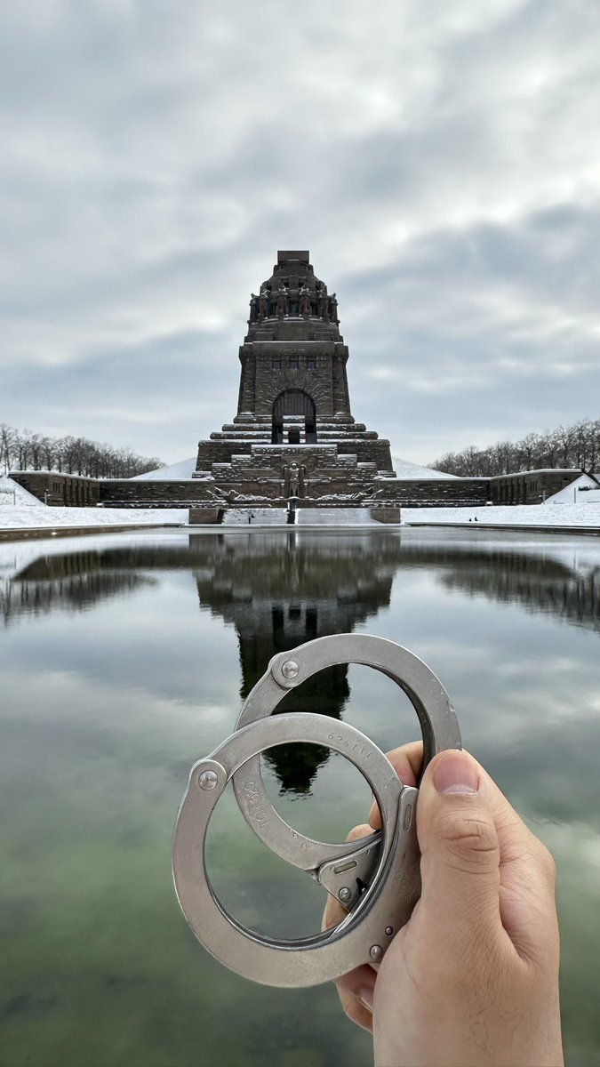 #TCH #handcuffs #handschellen