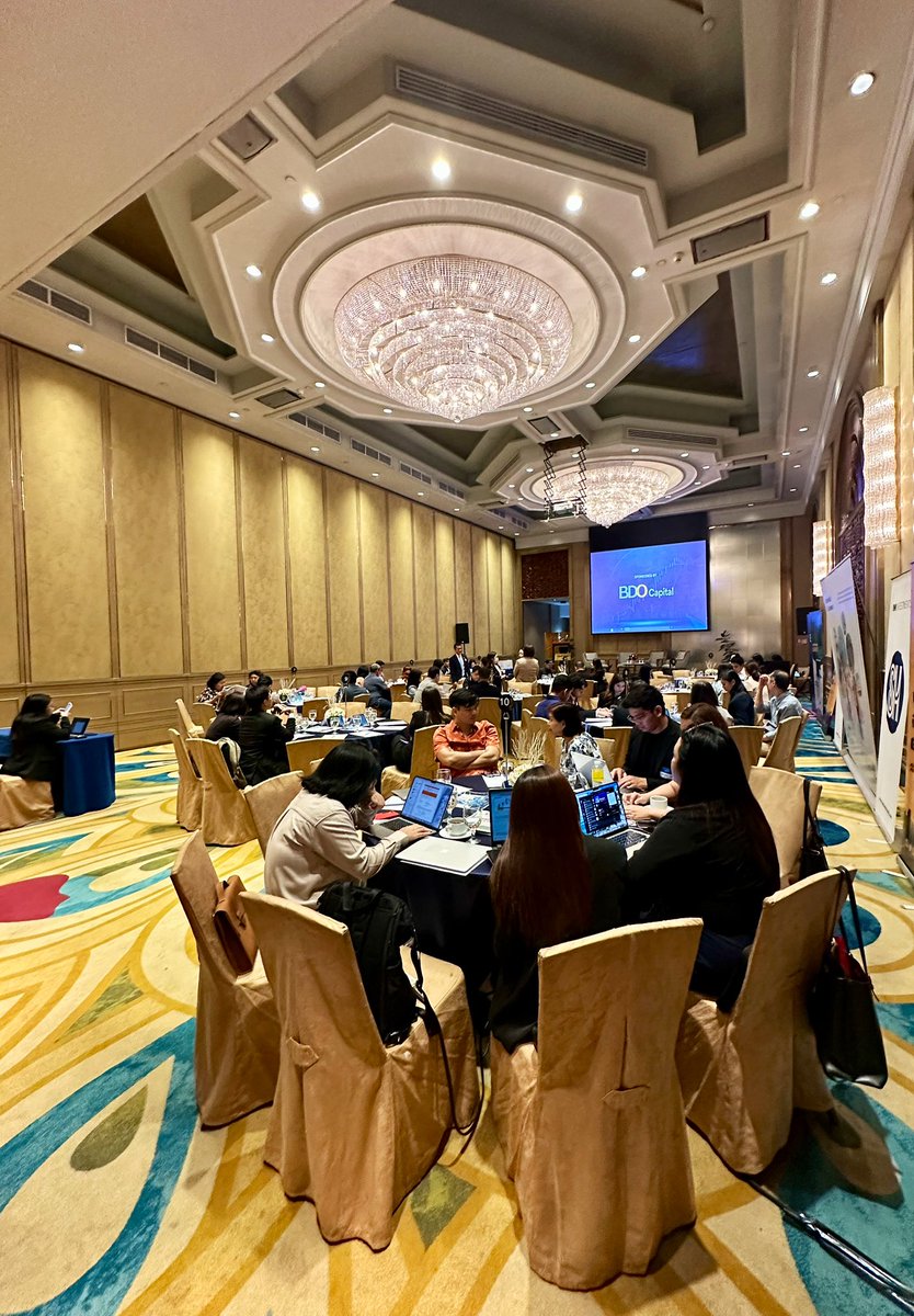 Jaollibee's tweet image. Happening now at the Dusit Thani Manila: #BusinessWorldInsights Stock Market Outlook 2025. @bworldph