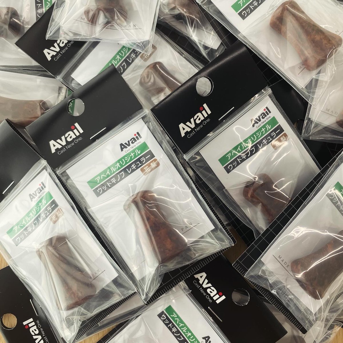 hedgehog_studio's tweet photo. New arrival: Avail Wood Flat Knob Karin (Padouk) H1! Beautiful Padouk wood, lightweight 2.4g design. Oil finish for great wood texture. Dress up your reel elegantly!
👉 Details: https://t.co/EWUYv8qSaR
#HEDGEHOGSTUDIO #Avail #WoodKnob #Karin #Padouk #fishing https://t.co/2tggvLcN1z