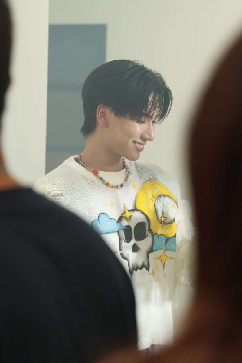 แอดนำภาพเบื้องหลังถ่ายแบบพรีเซ็นเตอร์คนใหม่ของ Dr.Ally ทั้ง 3 ลุคมาฝากทุกคนค่า เป็นอย่างไงบ้างค่ะ ทั้ง 3 ลุคถูกใจทุกคนหรือป่าว
👉👈

#DrAllyNewPresenterxPerth
#PerthTanapon #KDPPE
#DrAllySun #DrAlly
