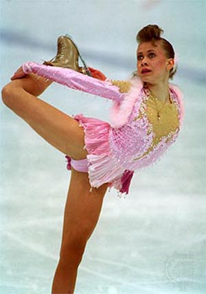 В цей день 1994 року на XVII Олімпійських зимових іграх Оксана Баюл стала першою в історії України олімпійською чемпіонкою. videocdnl.luxnet.ua/tv24/resources…