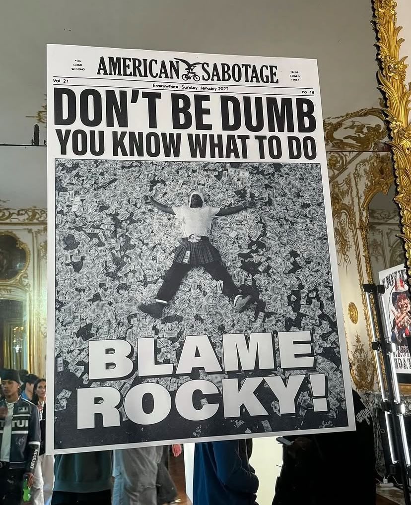 Moses_KnowsBall's tweet photo. DONT BE DUMB 

BLAME ROCKY! https://t.co/teCn6sbLvR