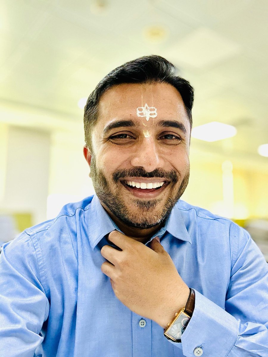 ॐ नमः पार्वती पतये हर हर महादेव !! ❤️❤️
Celebrated MahaShivratri in our office today and prayed for the well being of all Sanatanis ! 
#Shivaratri #OmNamahShivaya