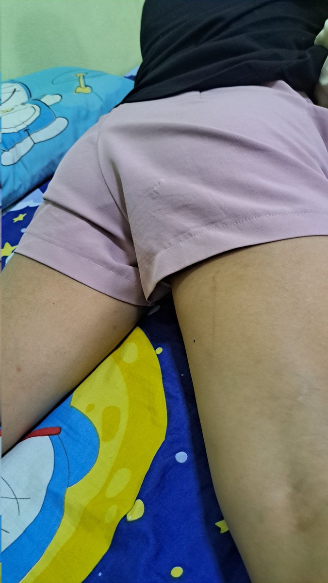 นอนสะน่าเย็ดเชียว