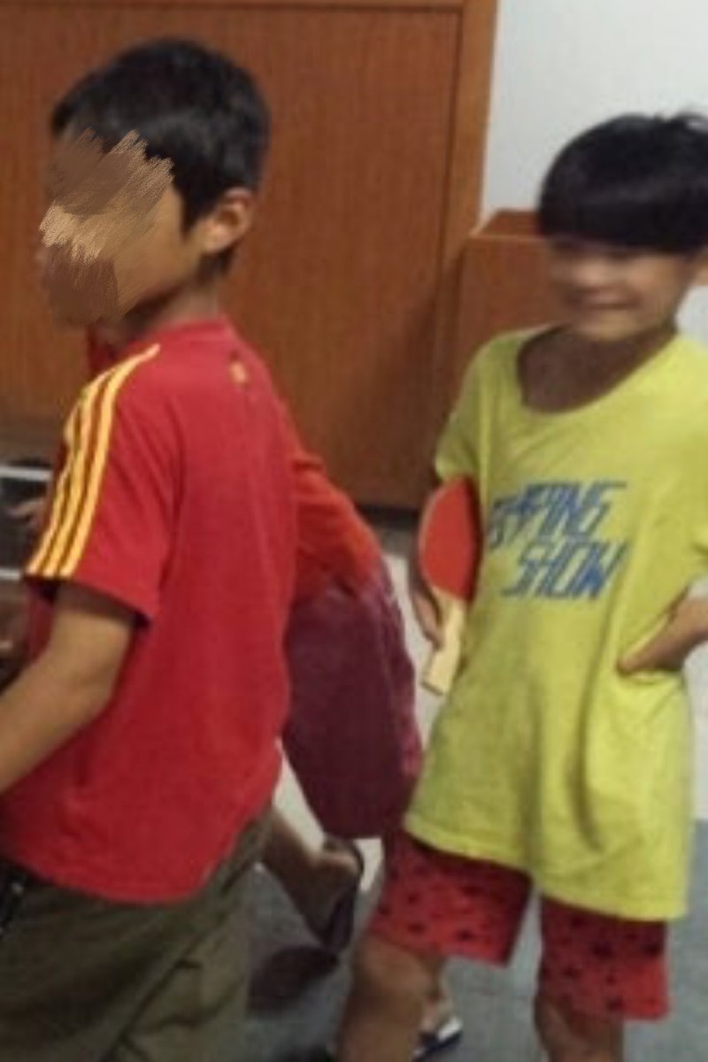 ADORABLEYUSHI's tweet photo. another pict of yushi's predebut 🥹✨️  ini foto yushi waktu kelas 4 sd ikut soccer camp di Italia 🥹  

#NCTWISH #YUSHI #유우시 #ユウシ #TOKUNOYUSHI https://t.co/bUW4uzR9zL