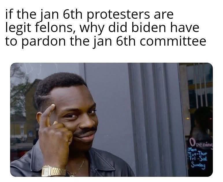 ClownWorld_'s tweet image. Message 😎