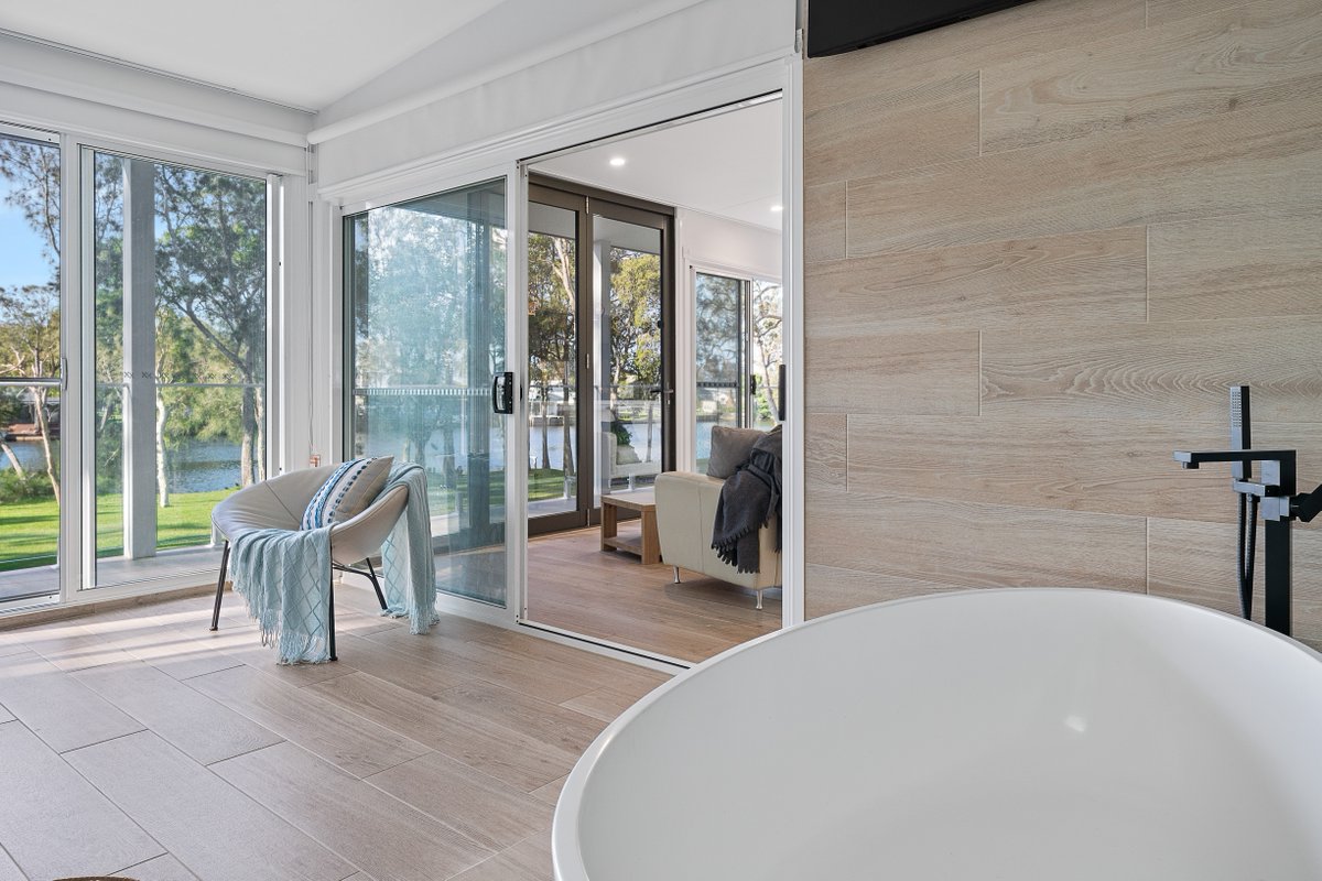 idealphotoAUS's tweet photo. Luxury Holiday Home Photography – Chittaway Bay 🌊

Capturing the essence of modern coastal living in this stunning Chittaway Bay property, overlooking the river with tranquil water views and a serene natural backdrop. 🌿✨

From the spacious... https://t.co/8L61U9HBTB https://t.co/0QxerqmOQV