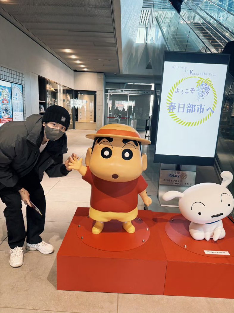 林一が日本にきたのきのvlog上げてくれてる〜どんだけしんちゃんすきなんだwww 周翊然もだけどw #林一 #リンイー #中国俳優 はやしはじめ