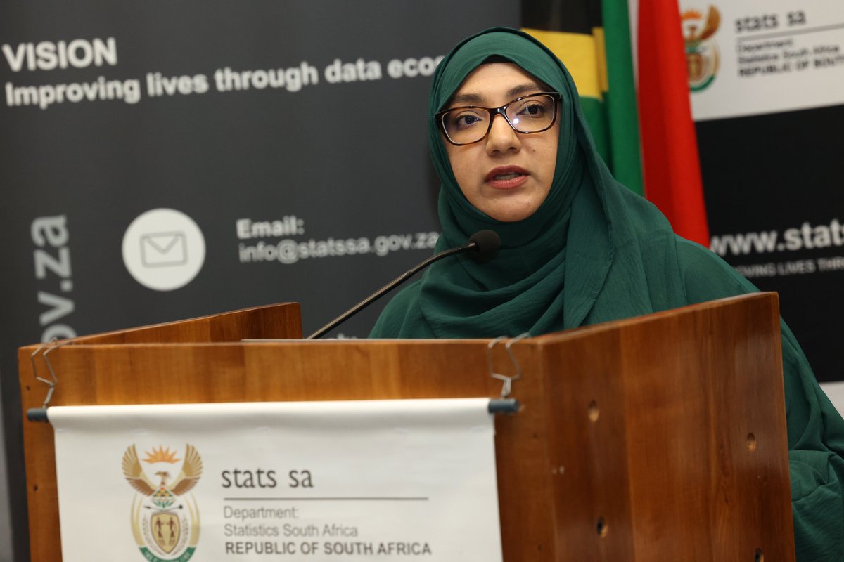 StatsSA's tweet photo. Prof Neloufar Khan from the National Population Unit discusses the role of data in monitoring South Africa’s Population Policy.
#StatsSA #ZApopulation #DataMatters #DemographicData #DataEcosystem #GovZAUpdates #PopulationTrends https://t.co/UQLs75ndBG