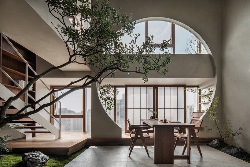 designboom's tweet photo. GE space design draws from eastern tradition to curate modern dwelling in chengdu 🌸 https://t.co/9C87rmuNGR https://t.co/Oi8Dw7hByA