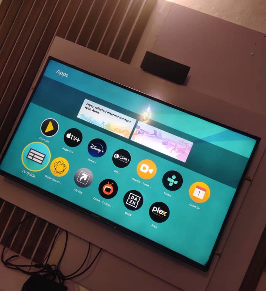 ithought_iwas2's tweet image. Hisense double door refrigerator with water dispenser available 🏷️ N300,000

50 inches Smart Panasonic Tv available 🏷️ N300,000

Skyrun 118 litres double door fridge available 🏷️ N230,000

Neatly used Wall Console available 🏷️ N130,000
#naijaboostplug  #ExponentialConference2025