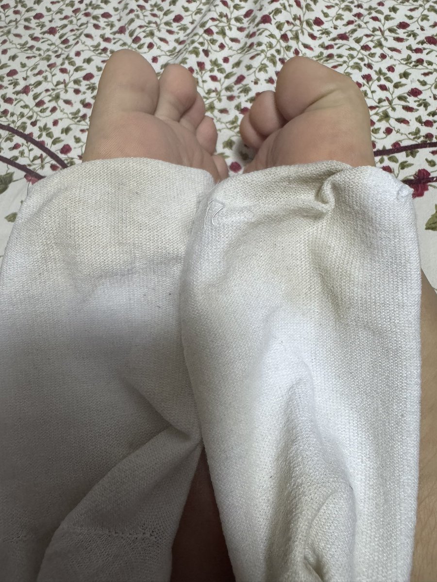 黄推福利内容 - 云朵小羊的原味屋的精彩图片 福利姬云朵小羊的原味屋分享的黄推图片3 - 网红私拍内容