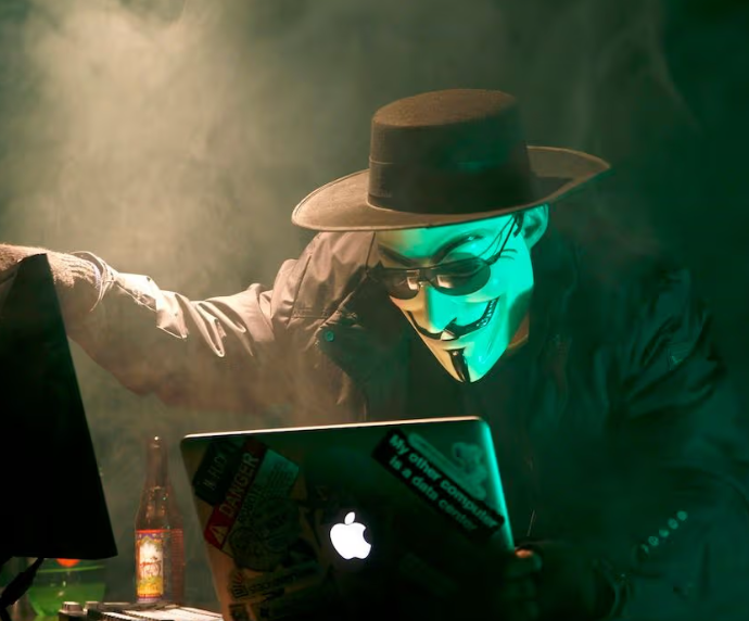 Benjif0x's tweet image. 🚨 WARNING: Hackers are using fake GitHub projects to steal Bitcoin! The "GitVenom" campaign is on the rise, with malicious code hiding in seemingly legitimate code like Telegram bots and gaming tools. Always verify your code! #GitHubHack #Bitcoin #CryptoSecurity