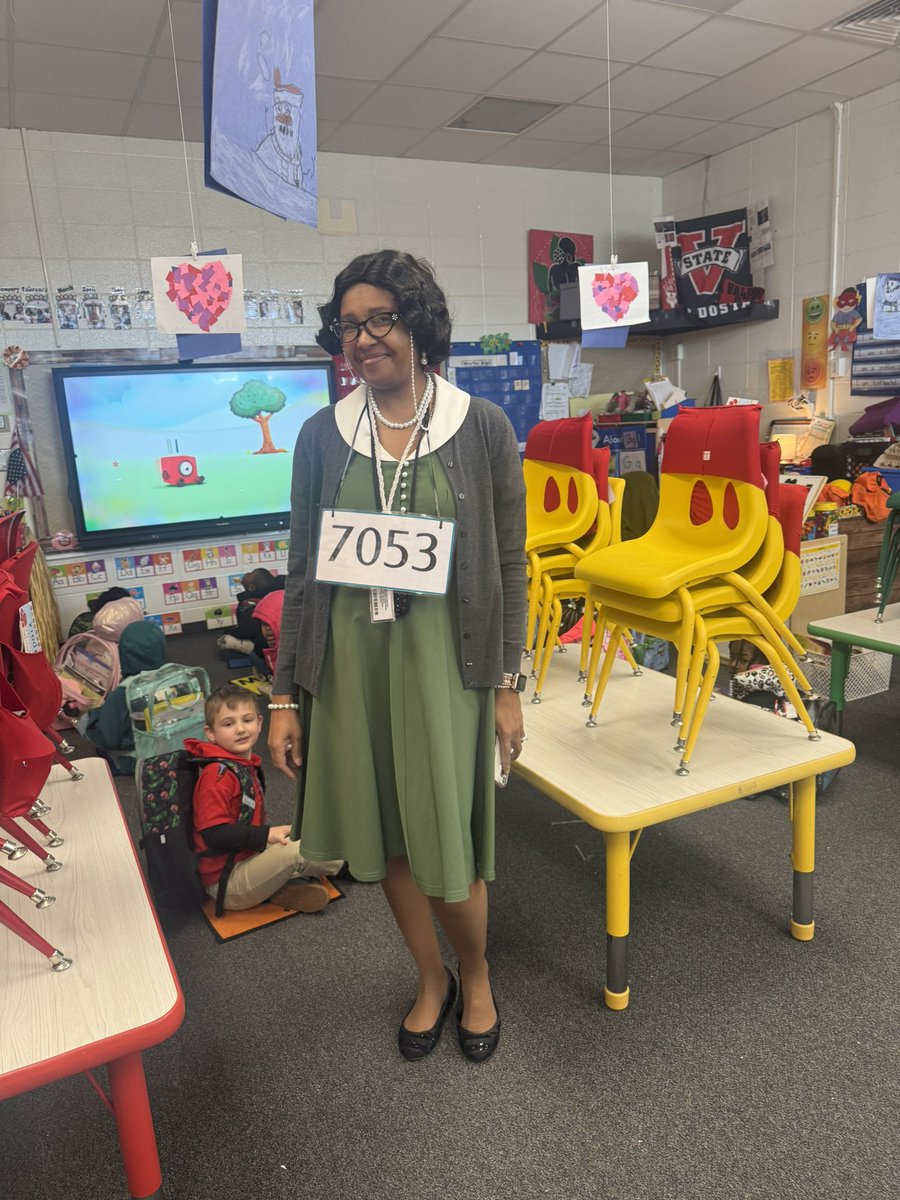 Sims Families Being Involved (F.B.I.) tweet media