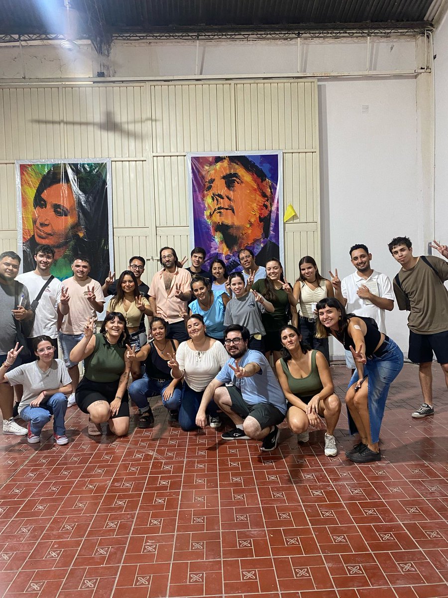JPGllen's tweet photo. Ayer compartimos una tarde llena de esperanza ✨️  
Recordamos a Nestor de la mejor  manera, entre compañeros y compañeras ✌🏻🐧 https://t.co/SlNHksMTQN