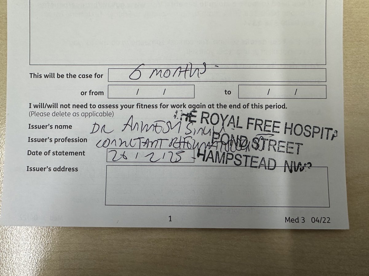 DrAnimeshSingh's tweet image. Hospital OPD

Wrote a Med3 for a patient 

Took 30sec

Contractual obligation + offloads unnecessary pressure from GPs + helps the patient