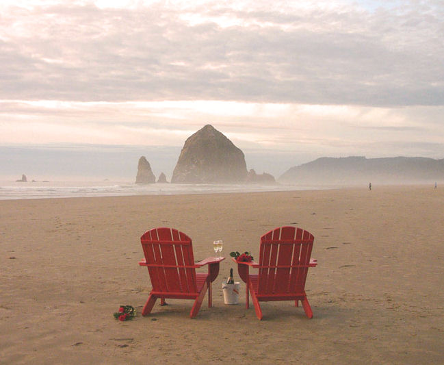 UsaExpert's tweet image. In 1974, Nike changed running forever with a patent for waffle-soled trainers—born in Oregon and inspired by a waffle iron. Explore the spirit of innovation and adventure in the state that started it all. Discover Oregon with Bon Voyage: loom.ly/0lN9yrY

#exploreoregon