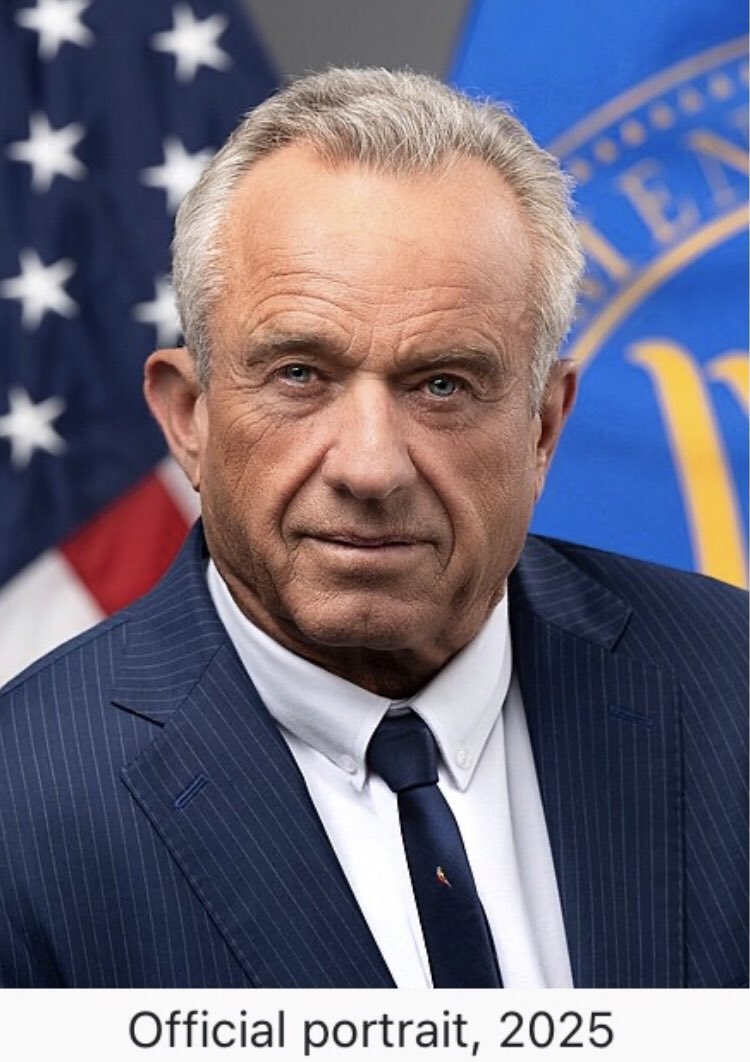 AussieAwake_'s tweet image. Original is long gone! Replacement/s is yet another white hat tool, one of ‘MANY, MANY’ worldwide, in this worldwide+ awakening operation. 
Greater than mankind could ‘ever’ possibly imagine!
Trust the plan!
Future proves past. 
Enjoy the Show