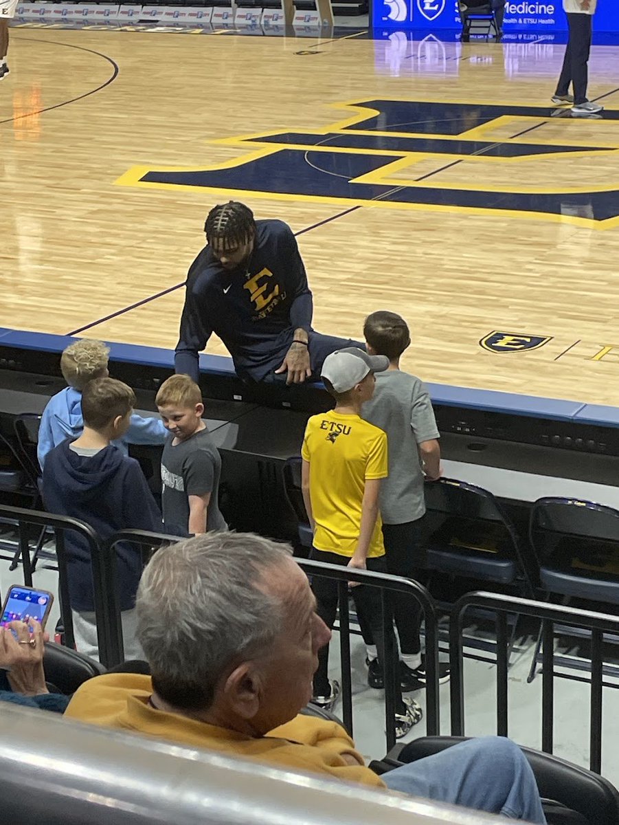ETSU Hoops Nation (@etsuhoopsnation) on Twitter photo The last chance to see Davion Bradford at home is on Wednesday. <a href="/iamdbradford/">Davion Bradford</a> always takes time to talk with kids before games. He is a first-class role model, teammate, and person.
Love ya big fella. The last chance to see Davion Bradford at home is on Wednesday. <a href="/iamdbradford/">Davion Bradford</a> always takes time to talk with kids before games. He is a first-class role model, teammate, and person.
Love ya big fella.