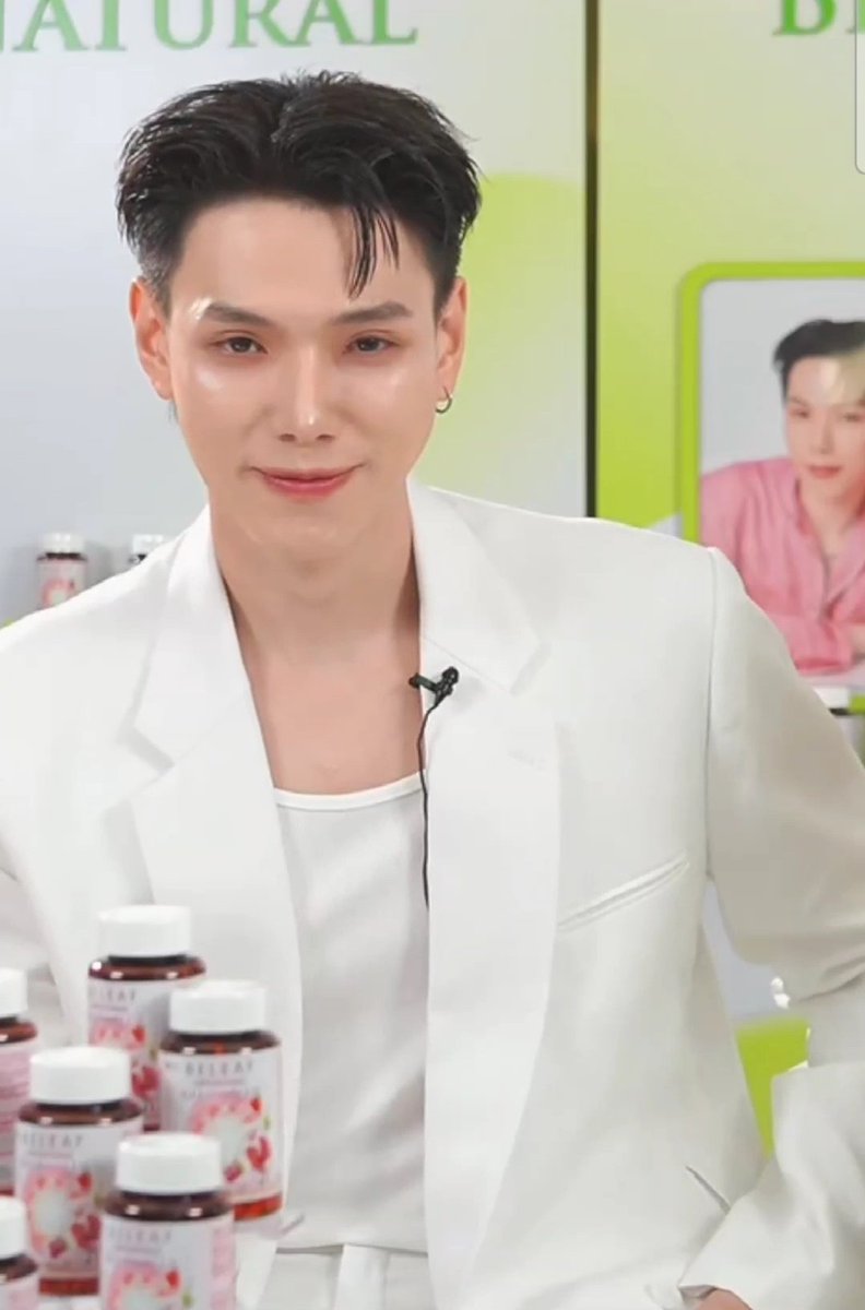행운 tweet media
