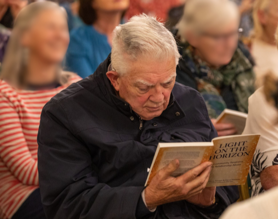 havenhorizons's tweet photo. There have been many words spoken about Bishop Willie Walsh’s pastoral and sporting achievements, but he was also a supporter of both @ClareHavenServ   (domestic abuse refuge and intervention services) and Haven Horizons (prevention and education) from day one. (1/7) https://t.co/8iBDNKQiMO
