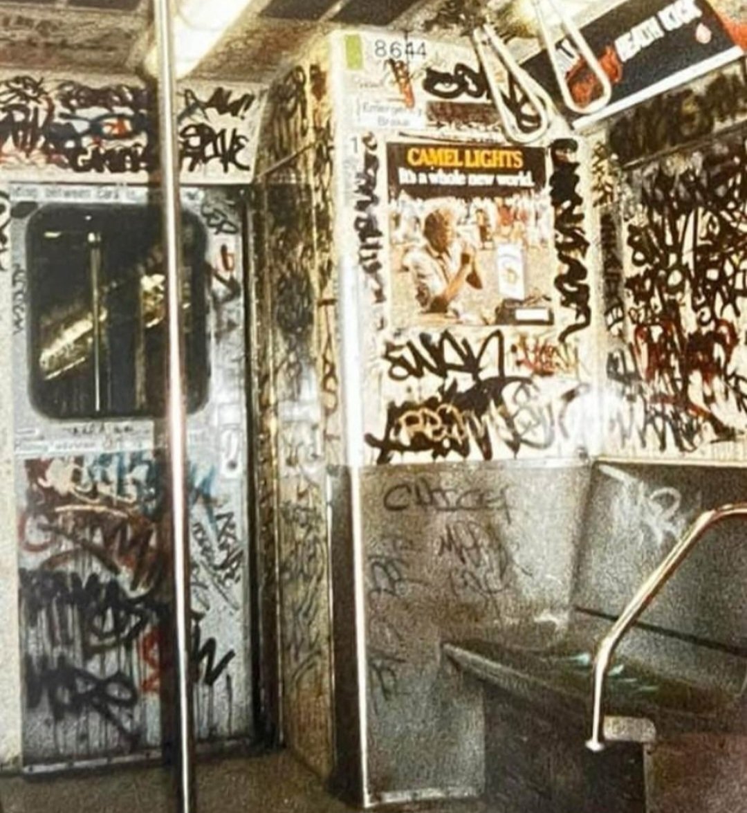 HipHopVandals's tweet photo. 80s NYC Classic* #Trains #Tags #Graffiti #HipHop https://t.co/79RwxXeQRW
