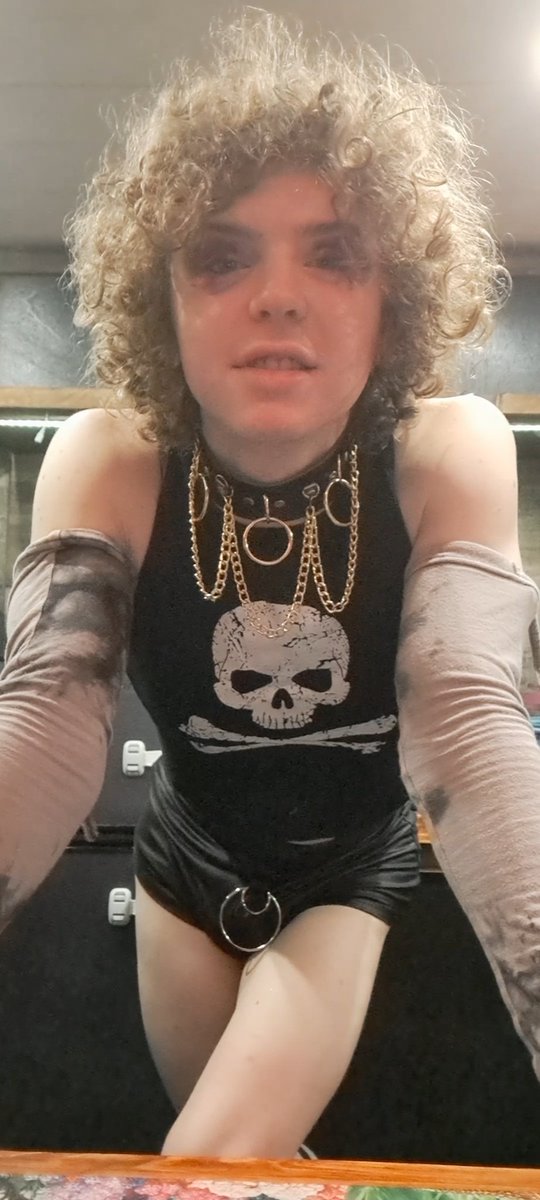 When they want me to choke them with my leggies.  Sure 😗