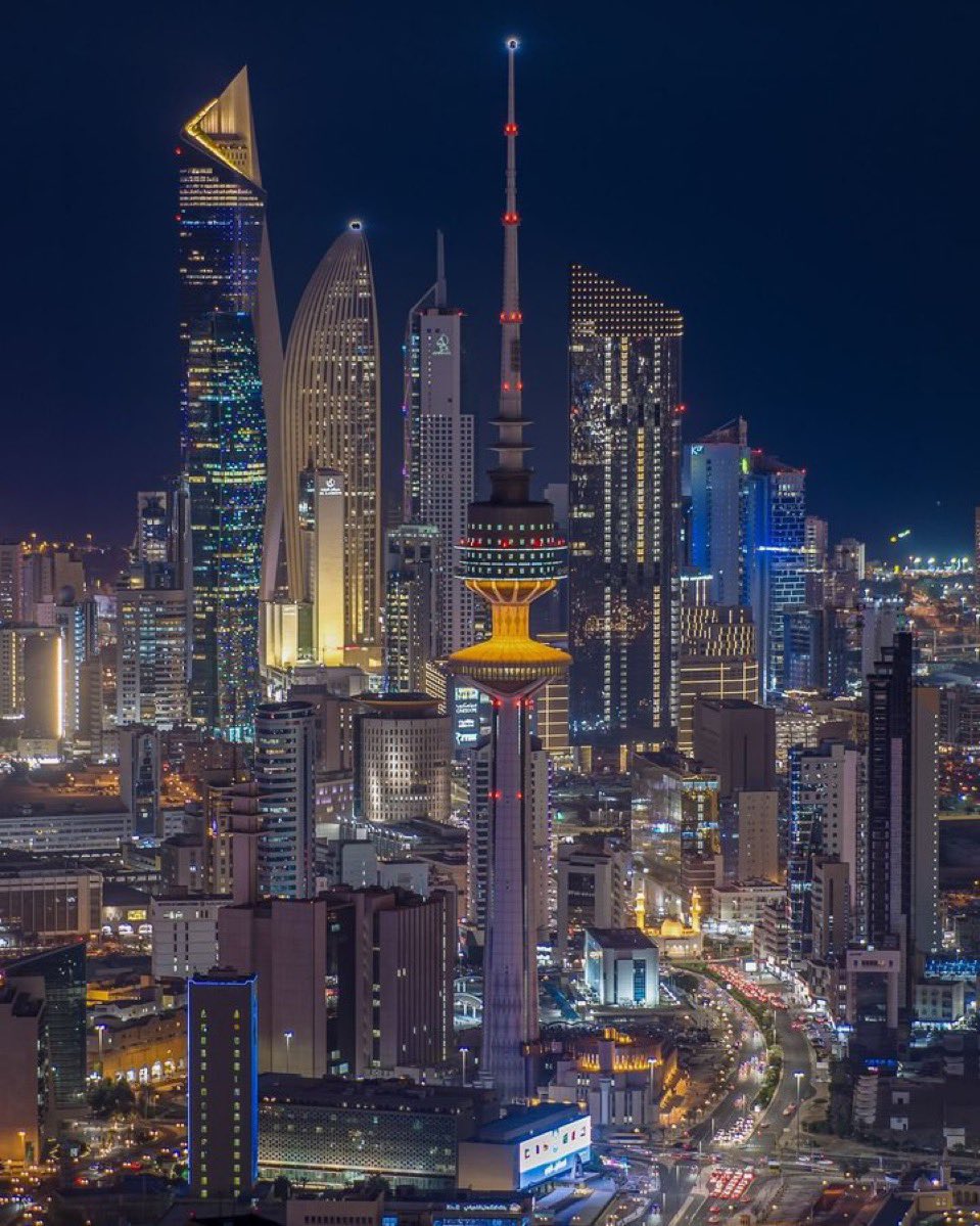 اللهم أدم علينا نعمة الأمن والأمان
وإحفظ الكويت من كل مكروه 🇰🇼 

#الكويت_اليوم_الوطني