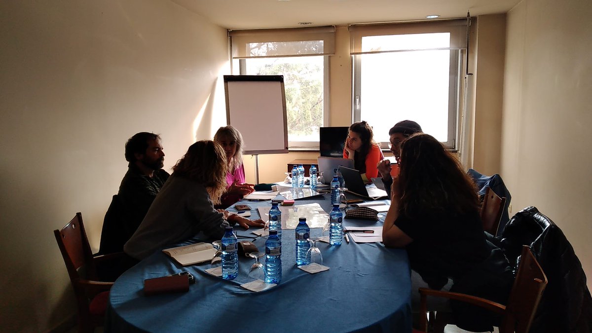 Dissabte vam engegar motors! I no pas dels que no ens agraden i contaminen, si no aquells que ens il·lusionen! 💞

Vam fer la primera trobada del grup motor de la #FESSGra2025! 🥳

Ai, quines ganes de tornar a trobar-nos als carrers de Granollers! 🥰