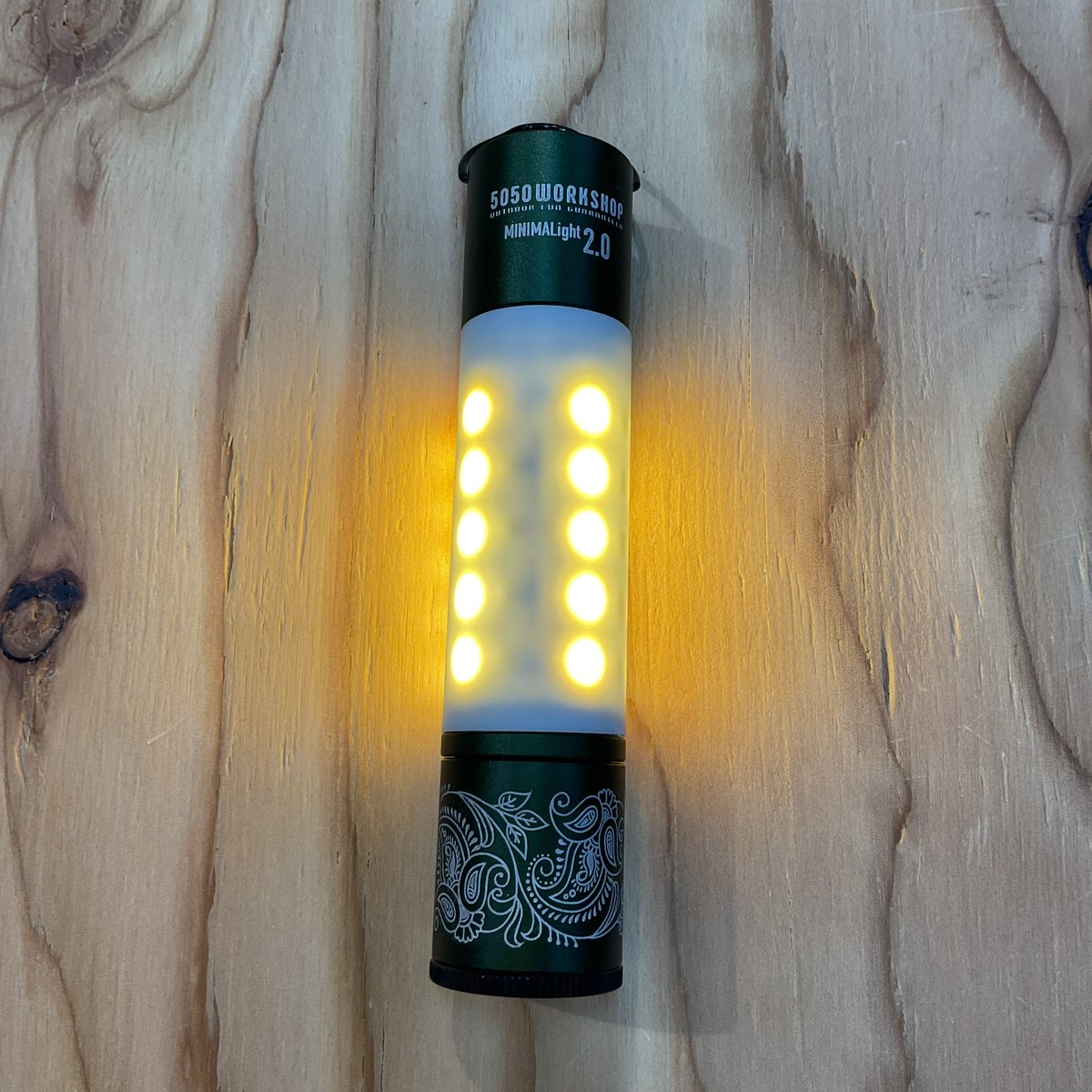 ishiichiba's tweet photo. MINIMALightがリニューアル⁉️
5050Workushopから
MINIMALight2、0が新登場
灯りの強さが3段階に
そして稼働時間も大幅アップ❗️
#石井スポーツヨドバシ千葉店
#MINIMALight https://t.co/9Qhv8MhgIR