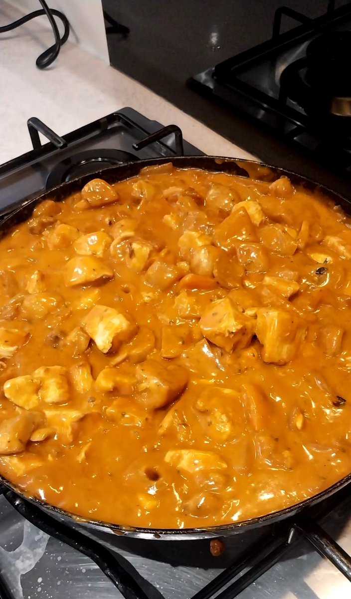Just finished whipping up a delicious chicken curry for the family! 🍛 Huge thanks to Pam for the amazing recipe! Nothing beats a homemade meal that brings everyone together. ❤️ #AutismAdults #AutismSkills #FamilyDinner #ChickenCurry #HomeCooking