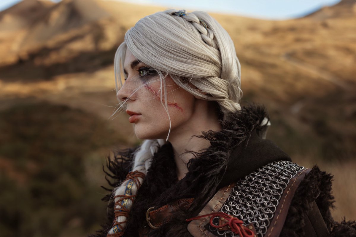 Lil_G_cosplay's tweet photo. You’re officially free from my Ciri!
This is a last batch of photos that I wanted to share
Love @witchergame 
Your concept artists did such a great job with Ciri’s design
Her uniqueness and vibe is just chefs kiss!
Good luck with game development guys!💖 @CDPROJEKTRED https://t.co/bge36rk2iM