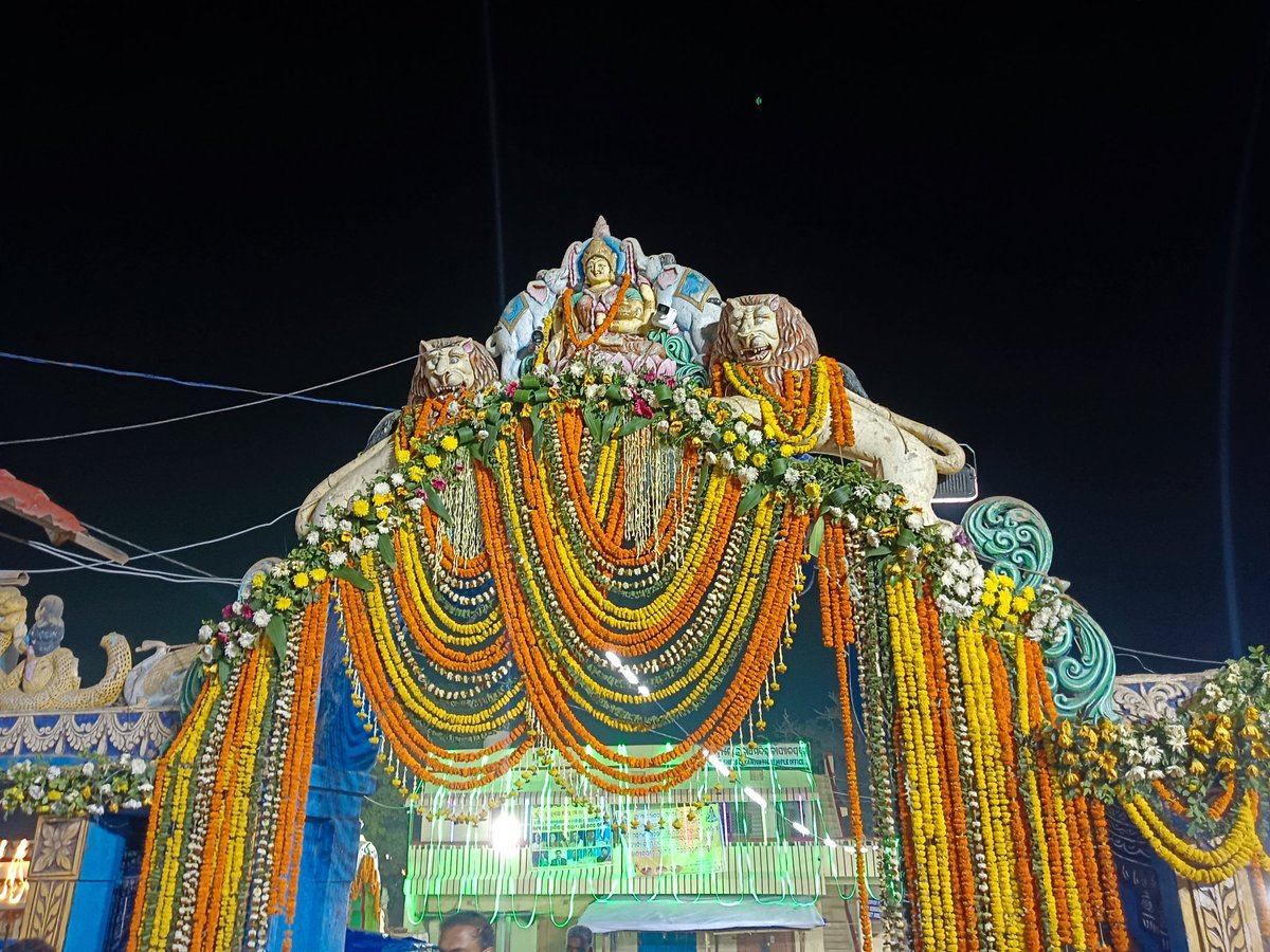 swamisuman999's tweet image. #ब॰ भोले*👏
🕉️ नमः शिवाय*🌹💞🙏