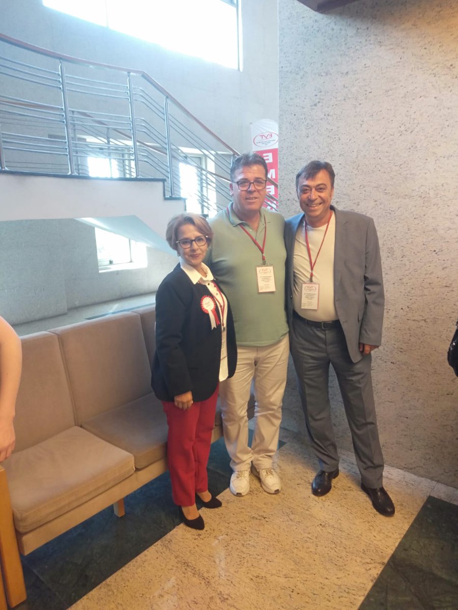 SABIR emekli oldu
EMEKLİ kahır dolu
SANDIK istiyoruz
GELECEK imamoğlu
DERTLER icralık
BİTECEK karanlık

#EmekliAçBoşLafaTok
#Mazlum5000Kısmi

<a href="/ekrem_imamoglu/">Ekrem İmamoğlu</a>
<a href="/Akparti/">AK Parti</a>
<a href="/MHP_Bilgi/">MHP</a>
<a href="/herkesicinCHP/">CHP 🇹🇷</a>
<a href="/iyiparti/">İYİ Parti</a>
<a href="/zaferpartisi/">Zafer Partisi</a>