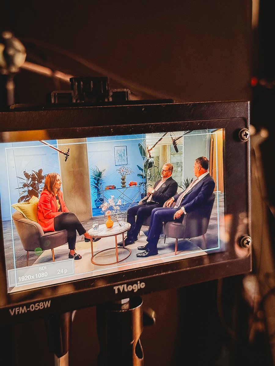 Salesforce UK & Ireland (@salesforceuk) on Twitter photo Behind the scenes at #AgentsOfChange 🎥
McGill and Partners aren’t just using AI - they’re leading with it. 🔥 A 550-strong team, <a href="/FT/">Financial Times</a> Fastest Growing in Europe, and redefining disruption in their industry.
Innovation looks like this. Stay tuned. 👀 Behind the scenes at #AgentsOfChange 🎥
McGill and Partners aren’t just using AI - they’re leading with it. 🔥 A 550-strong team, <a href="/FT/">Financial Times</a> Fastest Growing in Europe, and redefining disruption in their industry.
Innovation looks like this. Stay tuned. 👀