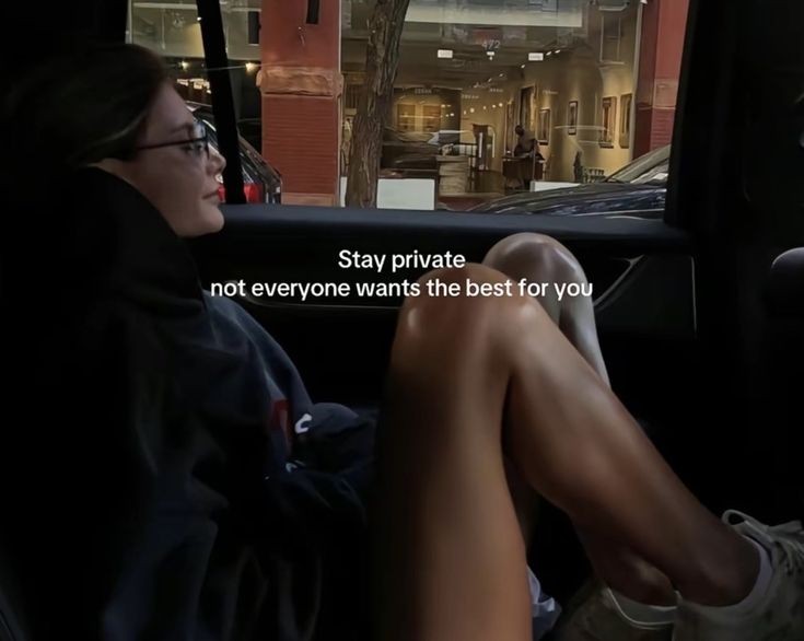 𝑆 (@leoninethings) on Twitter photo 