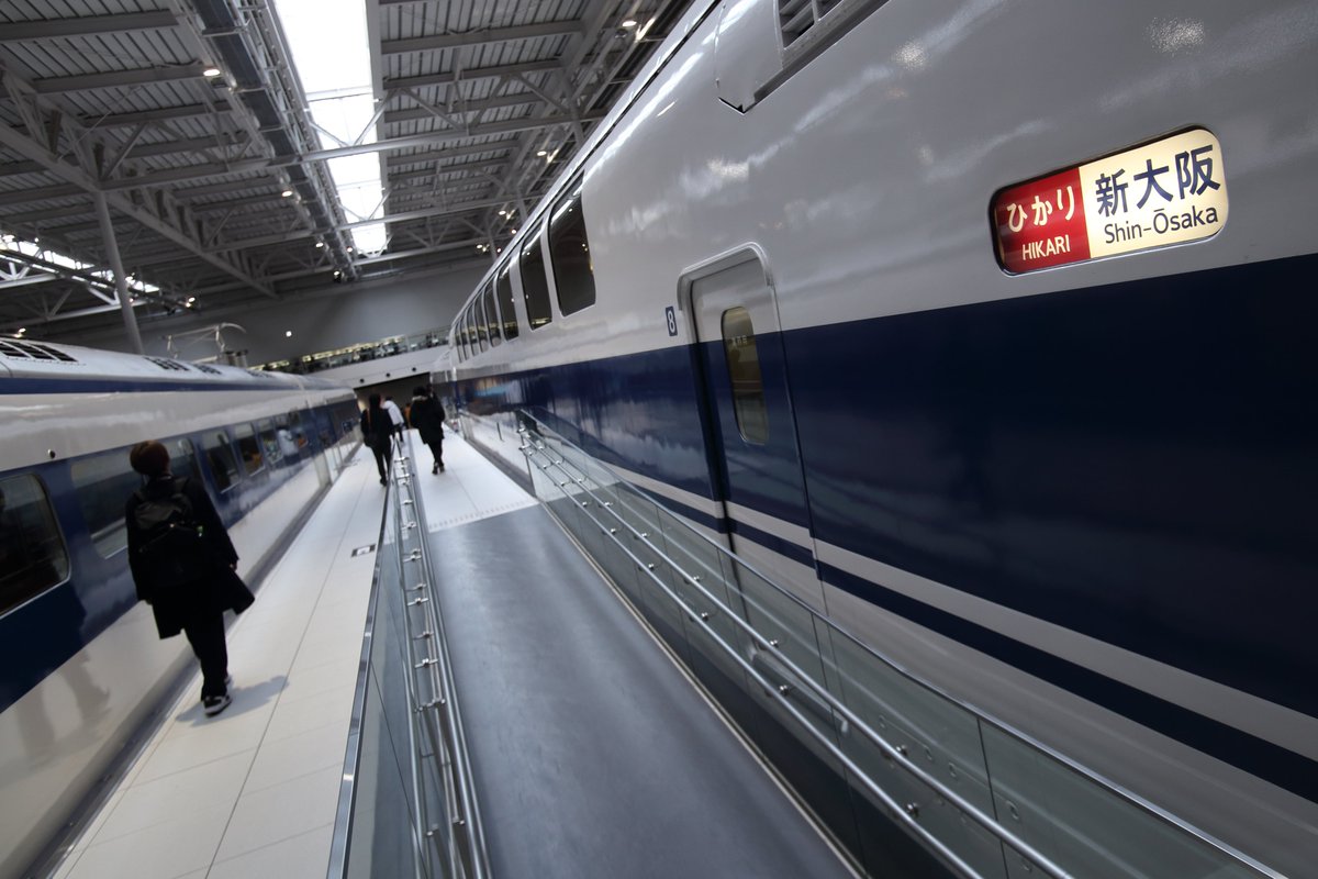 なぜか名古屋に、