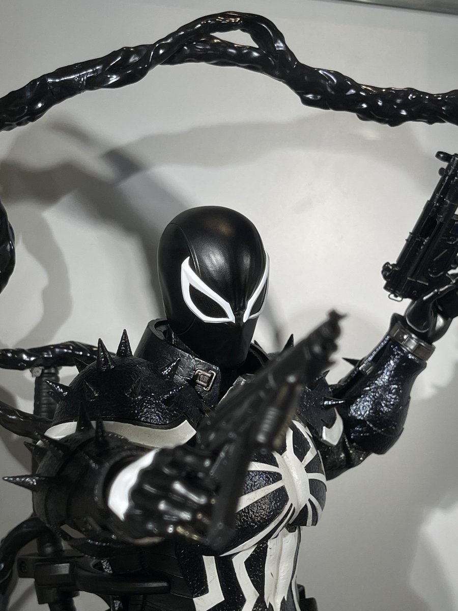 6thscale_KaWu's tweet image. Some pics of the prototype of Hot Toys Marvel Comics - Agent Venom

Part 1

#MarvelComics #AgentVenom #MarvelStudios #HotToysCollectibles #SixthScale