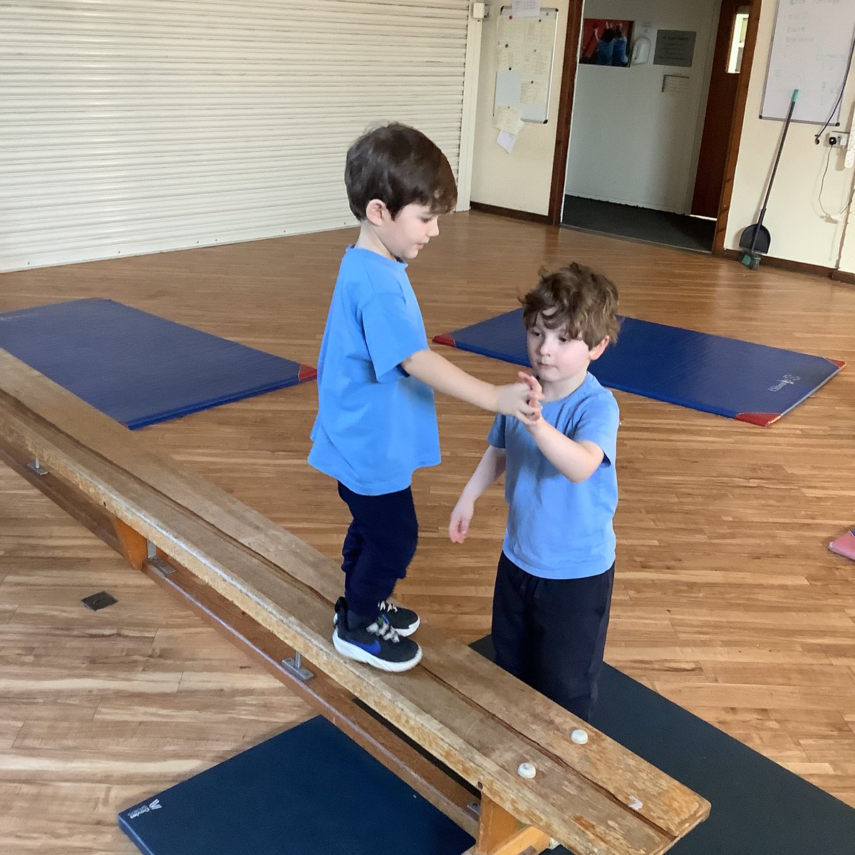 GPSReception tweet media