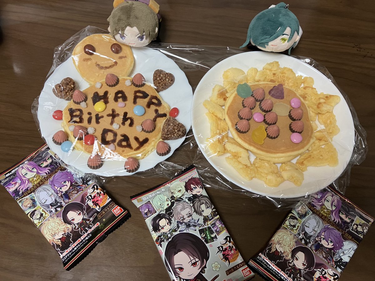 sweet202roze's tweet photo. そして、家🏠に帰ったら、妹が頑張って作ってくたプレゼント🎁がありました
💕 https://t.co/6EjZioqxM4
