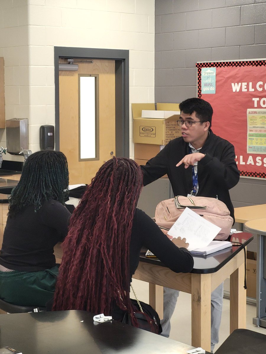 mrskjeter's tweet image. Visting classrooms to observe instruction gives me butterflies. I ❤️🖤 the learning process. Mr. Punzalan and his Algebra 2 students were deepening their learning-solving Quadratic Equations. You know this former math teacher had to join in on the fun!🦅 #ExcellenceOnPurpose