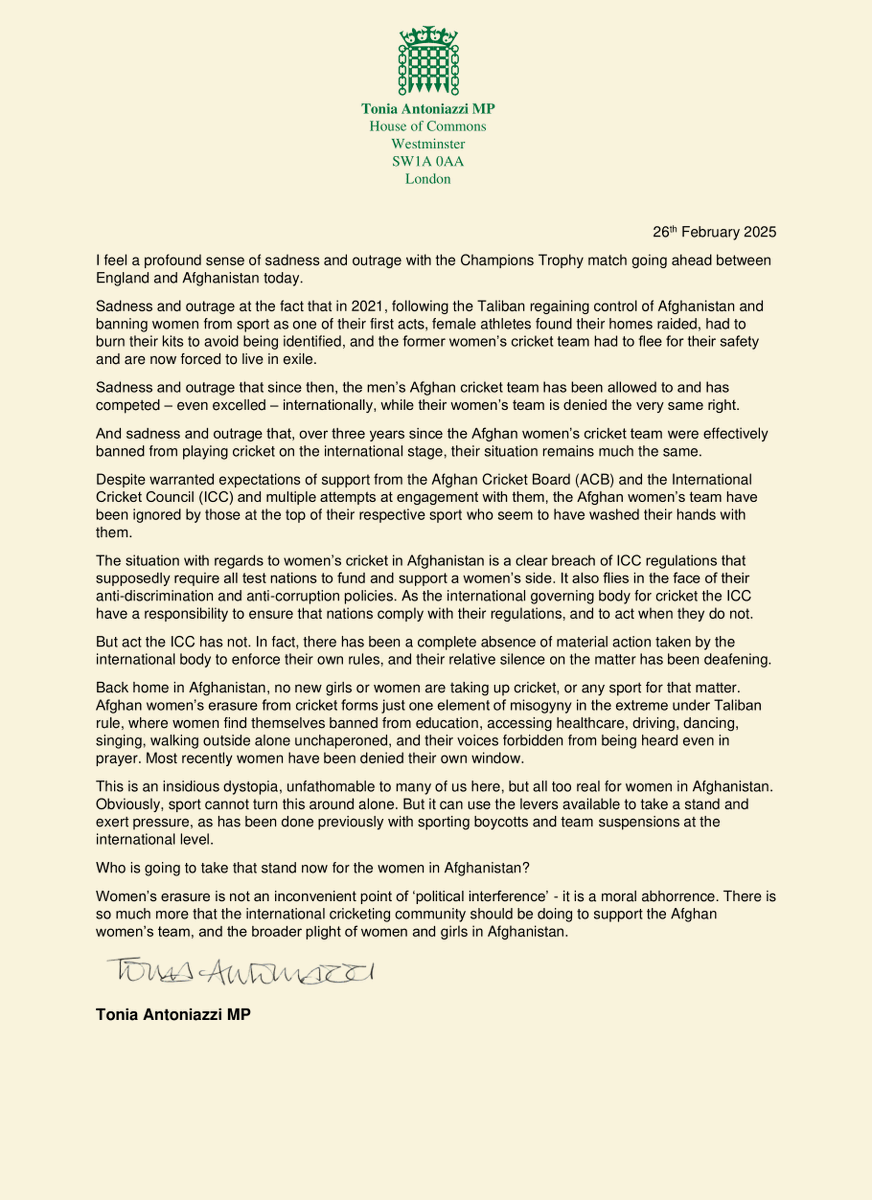 Tonia Antoniazzi tweet media