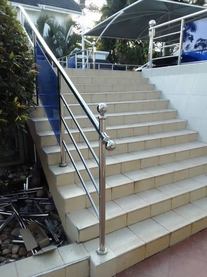 Gypsum_Masters's tweet image. Stainless steel stair rails provide safety and a modern look to your staircases.
📞 0706353869 | 0764437120
#StairRails #ModernSpaces