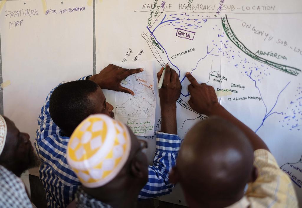 New post:

Sitting Around the Fire: The Power of Participatory Approaches in Documenting Pastoralist Communities

spatialcollective.com/sitting-around…