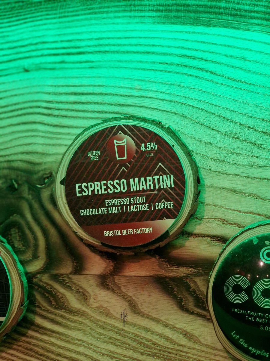 Drinking Tom tweet media