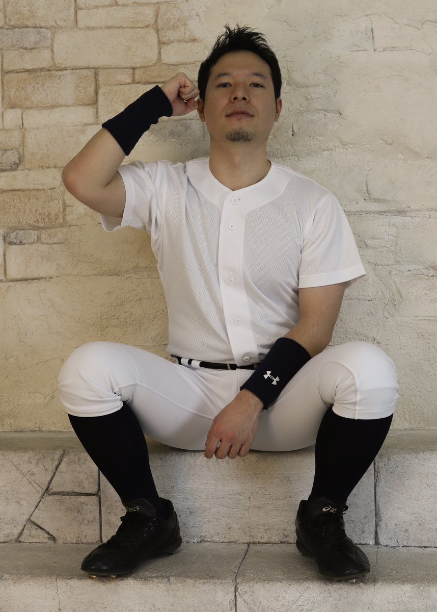 rozariku's tweet photo. またユニフォームの写真撮ってもらいました🙏
今回は自分もだいぶノリノリでユニフォーム着てた笑
今までユニフォームにフェチ味は感じてなかったんだけど、なんか新しい扉開いてしまうかもしれない🥹
いくつか着たけど一番テンション上がったのは野球ユニだった笑 https://t.co/2JBzapB4Fz