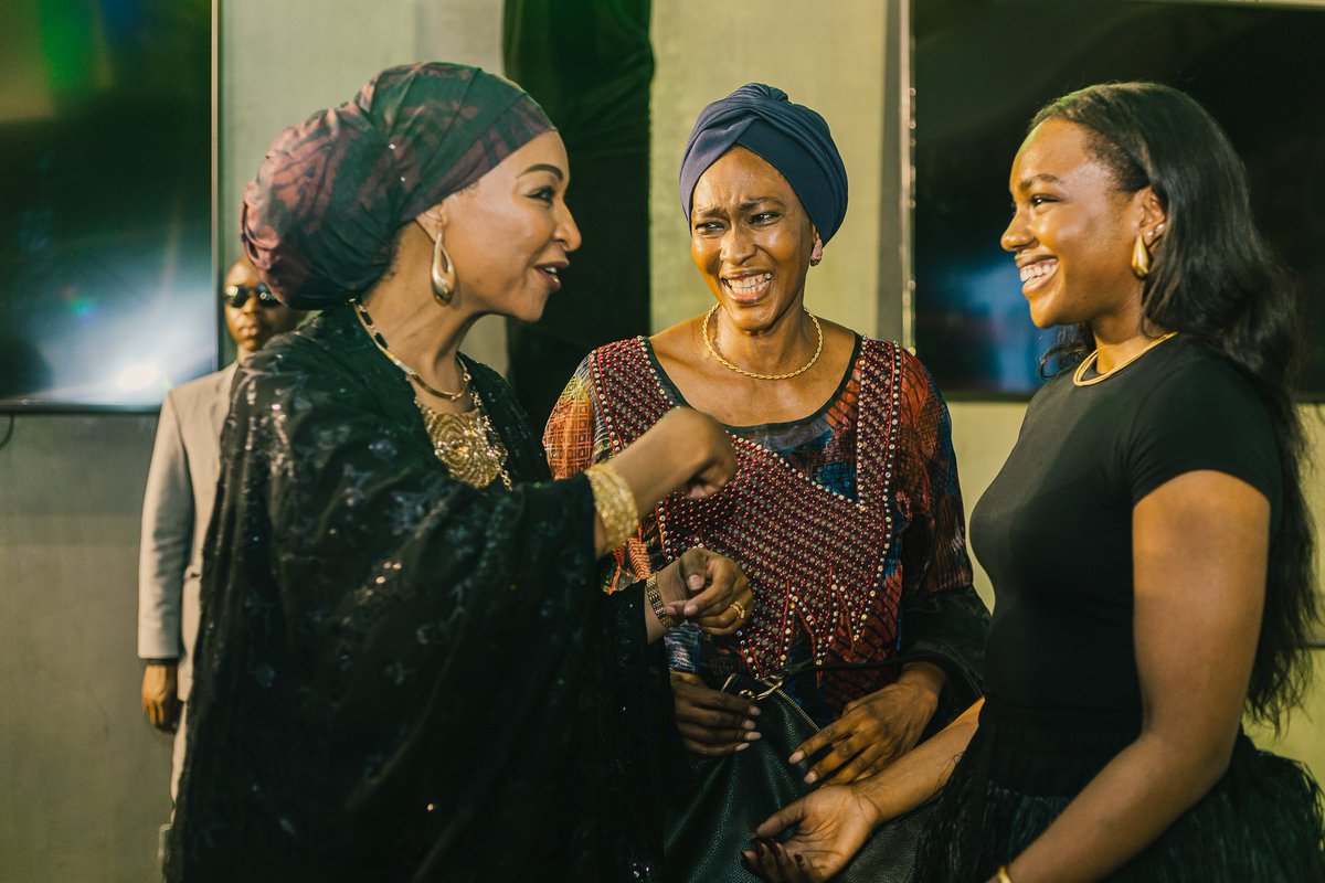 ecobank_nigeria's tweet photo. What a way to kick things off!✨💐
From the grand opening by the Minister of Art, Culture & Tourism, Hannatu Musa Musawa, to the presence of some of Nigeria’s most brilliant minds, the #DesignAndInnovation showcase started with pure magic! ✨🎨
The creativity? Unmatched. The energy? Electric. The moments? Absolutely worth experiencing!
But guess what? We’re just getting started!✨
The exhibition runs till Sunday, March 2nd, so don’t miss out on the chance to witness groundbreaking designs and innovations from Nigeria’s finest creatives.
📍Ecobank Pan African Centre, Victoria Island.
📅 Feb 25 - March 2nd, 2025.
🎯Theme: Building a Made-in-Nigeria Brand
#InnovationMeetsCreativity
#proudlynigerian
#DesignAndInnovation
#ecobankthepanafricanbank