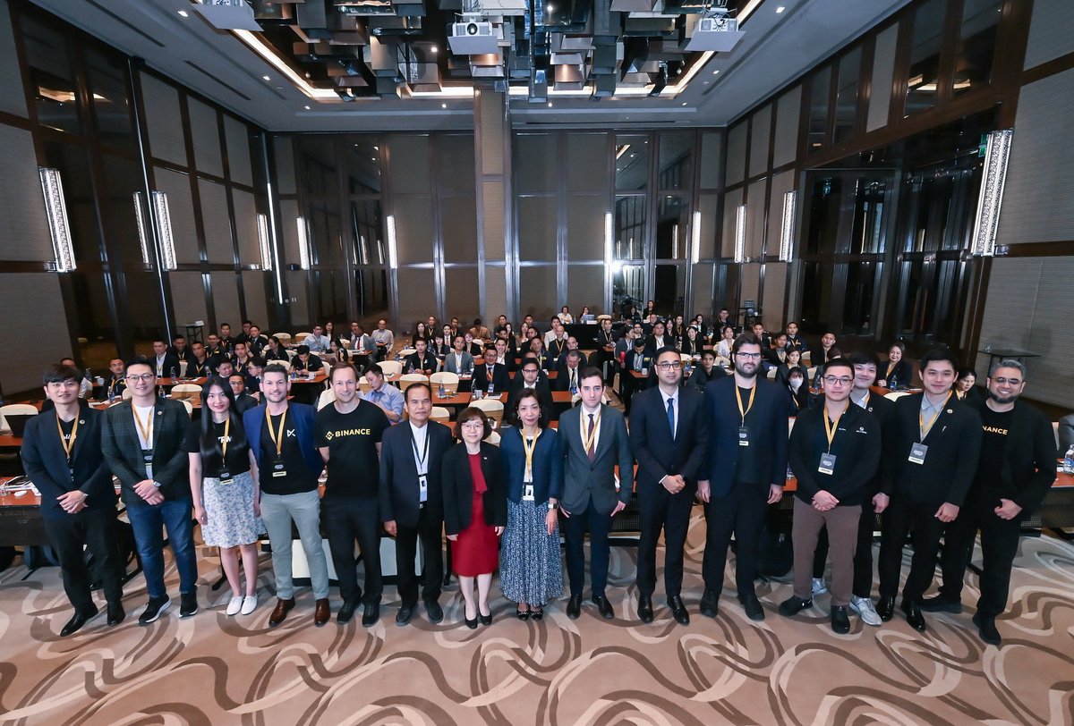 Binance tweet media