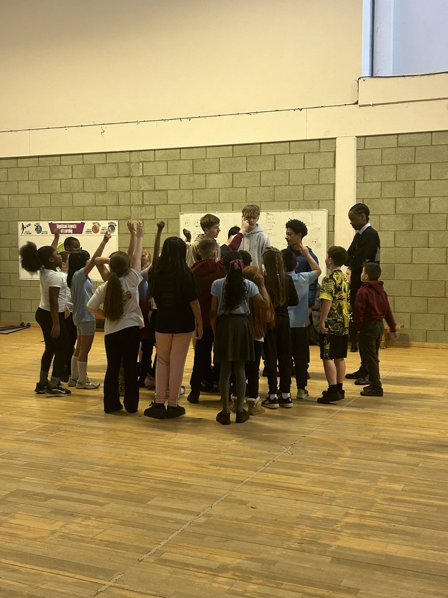 Julie (@asglochendchs) on Twitter photo Fun games from the sports leaders <a href="/StAndrewsRCSec/">St Andrew's Secondary School</a> <a href="/StAndrewsRC_PE/">St Andrew's RC Secondary Physical Education</a> with a class <a href="/StRoseOfLimaPS/">St Rose of Lima Primary</a> leaders showing confidence in delivering! <a href="/ASGStAndrews/">Matt Mullen</a> <a href="/PEPASSGlasgow/">PEPASS Glasgow</a> <a href="/PEPASS_Leaders/">PEPASS Leadership</a> #rolemodels #youngleaders Fun games from the sports leaders <a href="/StAndrewsRCSec/">St Andrew's Secondary School</a> <a href="/StAndrewsRC_PE/">St Andrew's RC Secondary Physical Education</a> with a class <a href="/StRoseOfLimaPS/">St Rose of Lima Primary</a> leaders showing confidence in delivering! <a href="/ASGStAndrews/">Matt Mullen</a> <a href="/PEPASSGlasgow/">PEPASS Glasgow</a> <a href="/PEPASS_Leaders/">PEPASS Leadership</a> #rolemodels #youngleaders