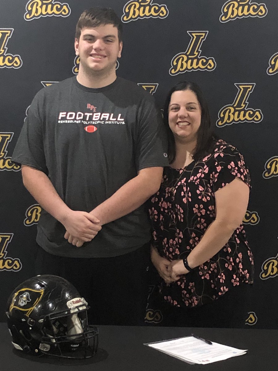 InterboroBucsFbOfficial (@ihsfbofficial) on Twitter photo Congrats to <a href="/drewjr_56/">Drew Frescoln Jr.</a> for signing with <a href="/RPIFootball/">πππ£π¨π¨ππ‘πππ§ ππ€π€π©πππ‘π‘</a> last week. Our first college signing as a staff here at interboro football. We couldnβt be more proud! Congrats to <a href="/drewjr_56/">Drew Frescoln Jr.</a> for signing with <a href="/RPIFootball/">πππ£π¨π¨ππ‘πππ§ ππ€π€π©πππ‘π‘</a> last week. Our first college signing as a staff here at interboro football. We couldnβt be more proud!